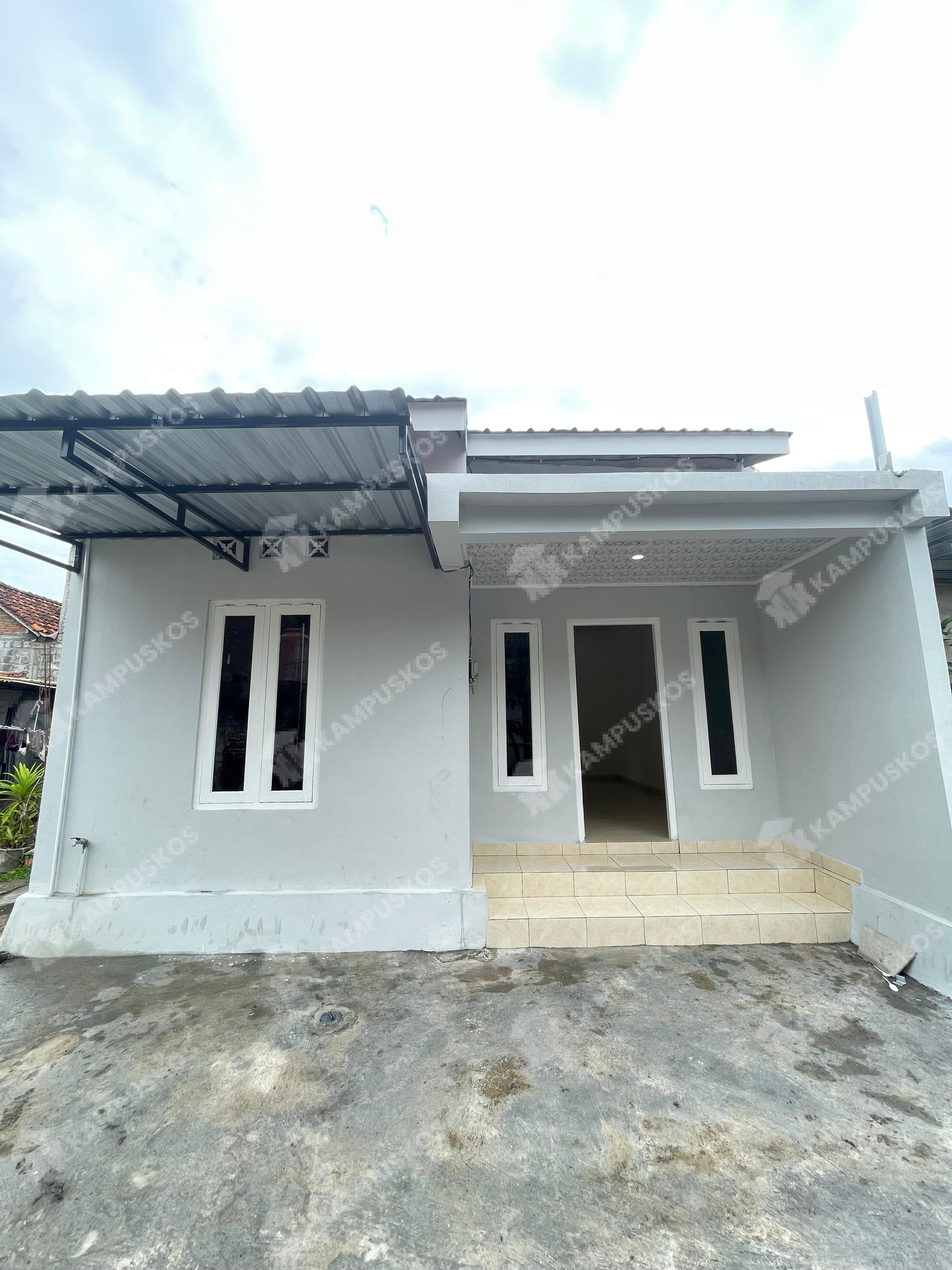 KONTRAKAN BANGUNAN BARU BERSIH TERAWAT DI AREA PLEMBURAN JAKAL KM 6 2K04PG150625