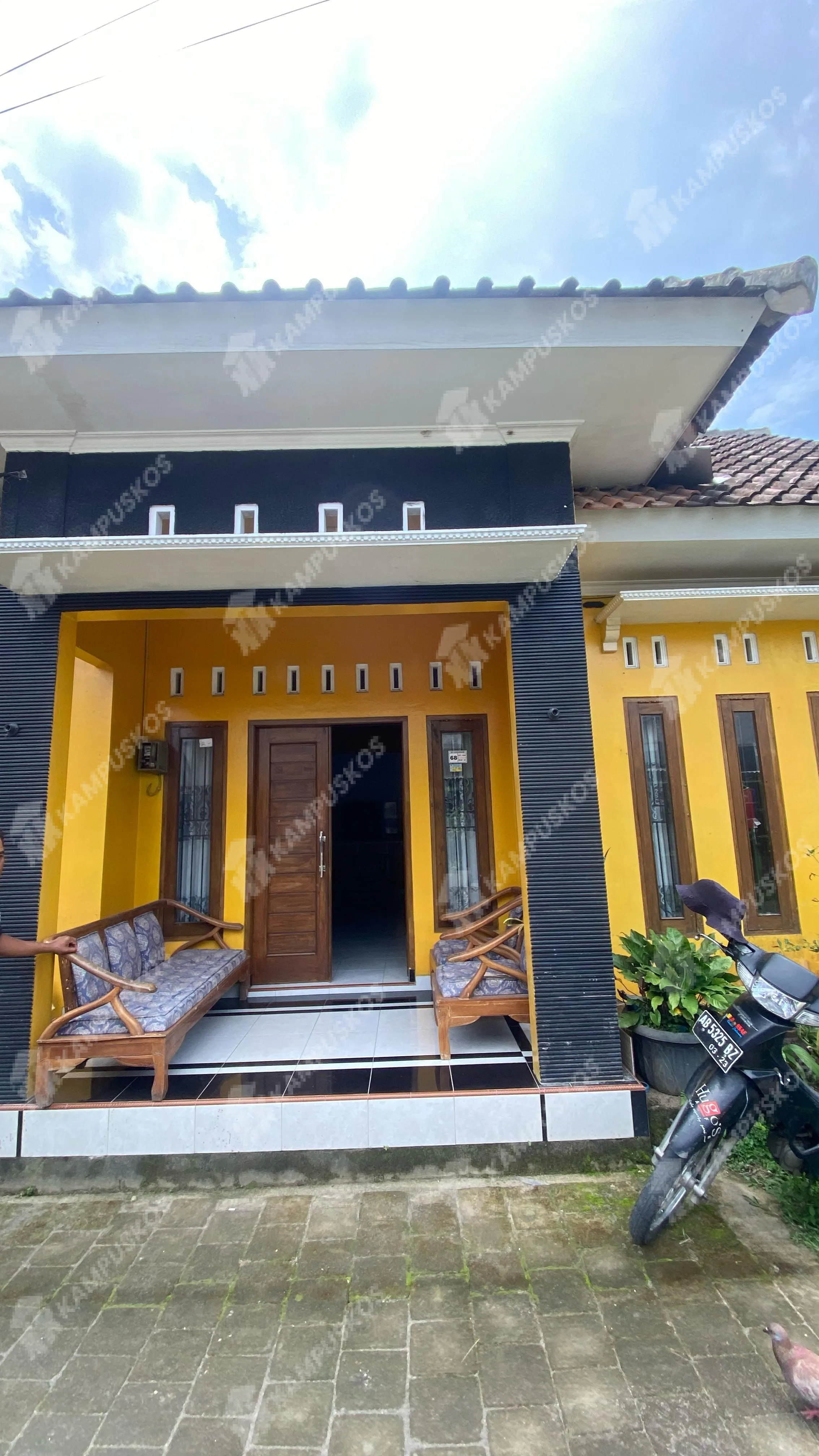 DI SEWAKAN RUMAH FULL FURNISHED ARE MAGUWO