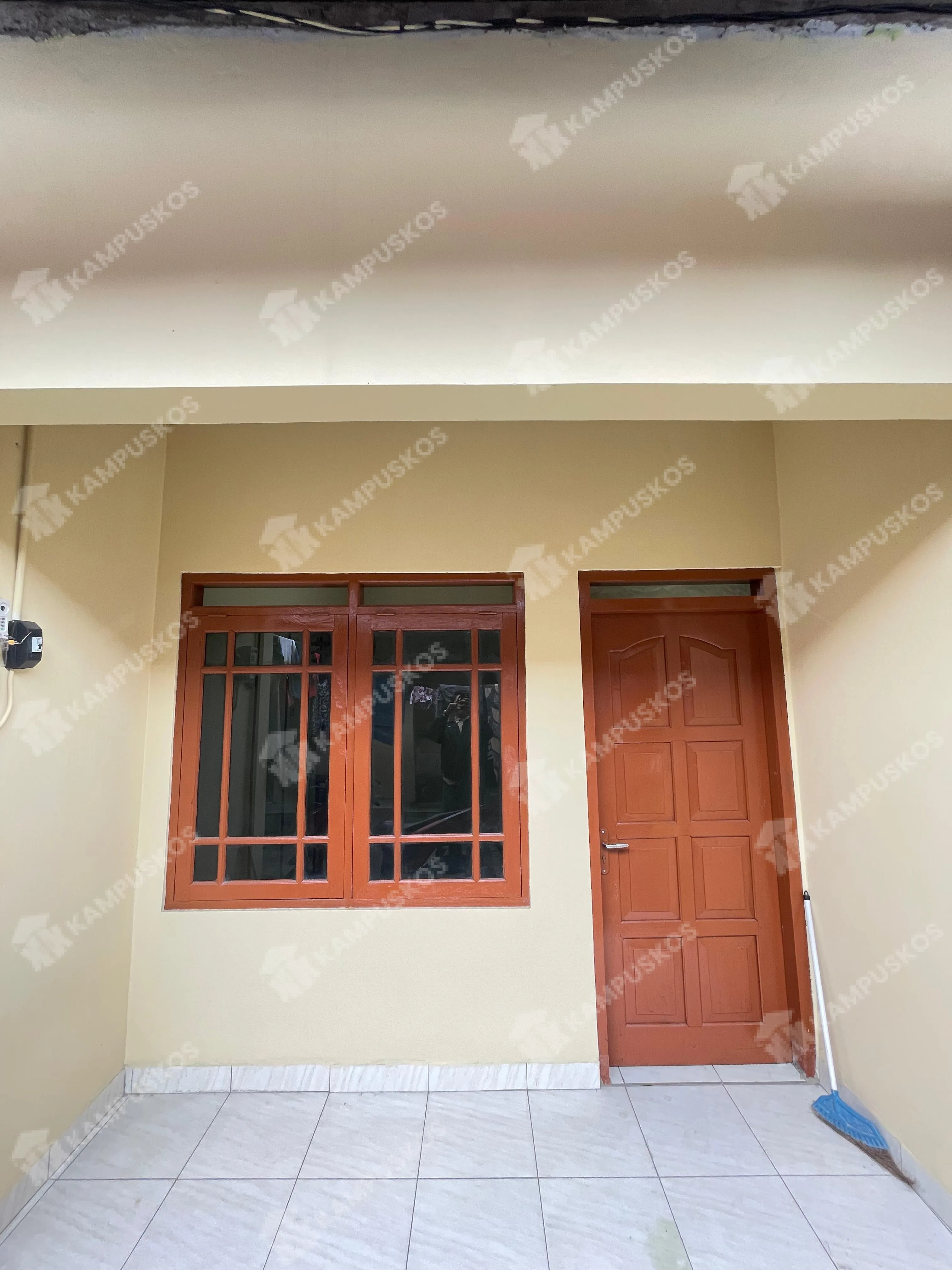 KONTRAKAN BANGUNAN BARU  2 KAMAR MINIMALIS AREA GEJAYAN 2K02PG140625
