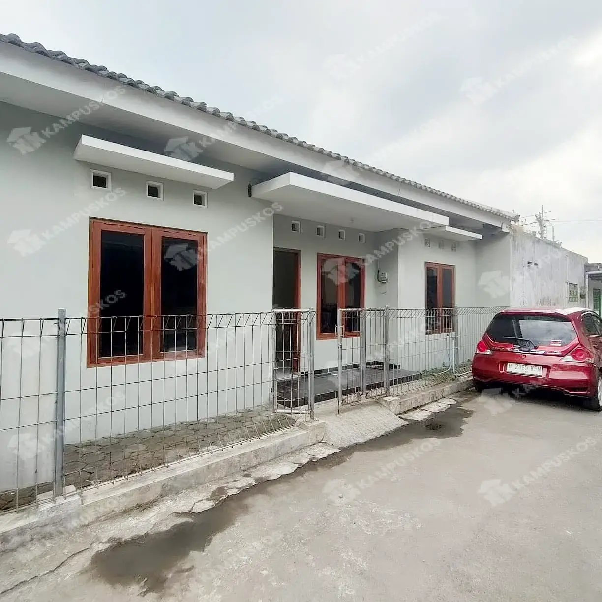 DIKONTRAKAN RUMAH 2 KAMAR AREA AMIKOM 2K03ALR091025